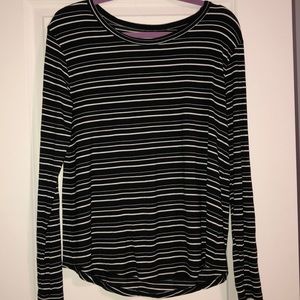 American Eagle long sleeve shirt